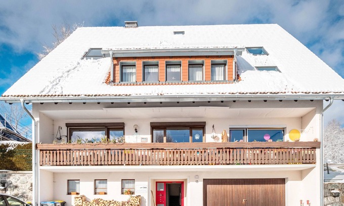 Saig Apartamento | Apartamento 'Haus Doktor Saeltzer - Großgruppen' con vistas a la montaña, jardín compartido y Wi-Fi