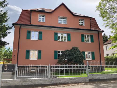 Dresden Apartamento | Apartment-Haus Landeskrone