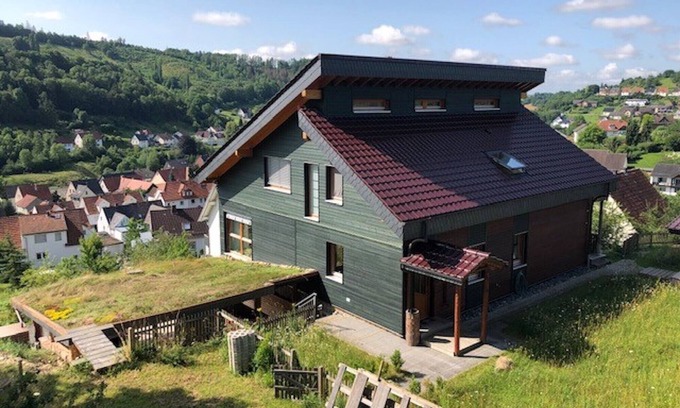 Dalhausen Apartamento | Apartamento Haus Leenja con vistas a la montaña, sauna, jardín