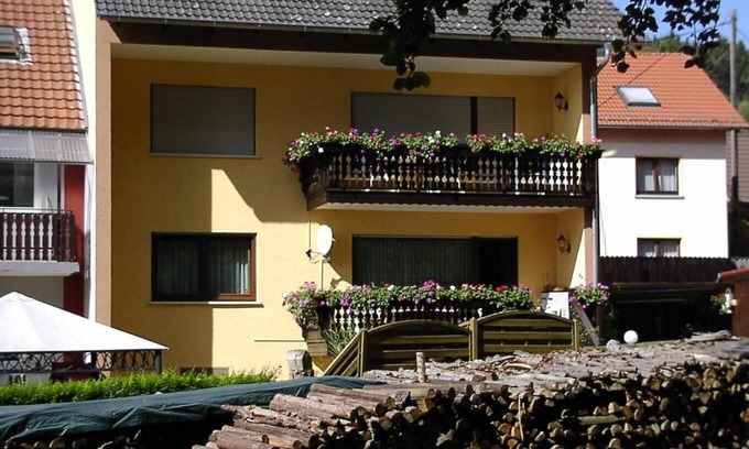 Wildensee Apartamento | Apartamento 'Haus Moser - Fewo 1' con vistas a la montaña, terraza compartida y Wi-Fi