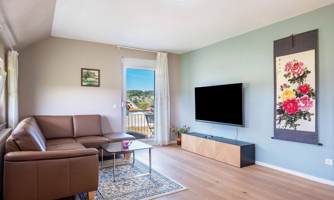 Roetenbach Apartamento | Apartment 'Haus Rosengarten' with Balcony and Wi-Fi