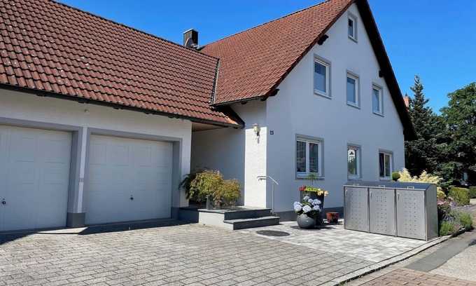 Weiterndorf Apartamento | Apartamento 'Heilsbronn' con balcón y Wi-Fi