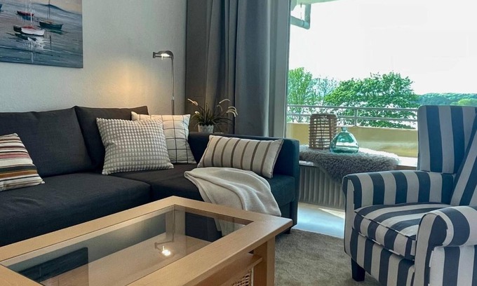 Malente Apartamento | Apartamento 'Heimathafen' con vistas al lago, balcón y wifi