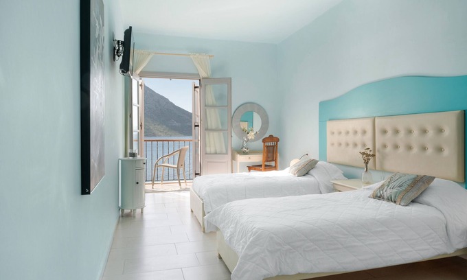 Massouri Apartamento | Apartamento 'Hera Sea View' con jardín compartido, Wi-Fi y aire acondicionado.