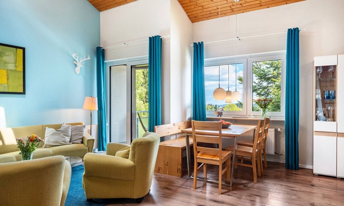 Schoenwald Apartamento | Apartamento 'Himmelblau' con piscina y sauna