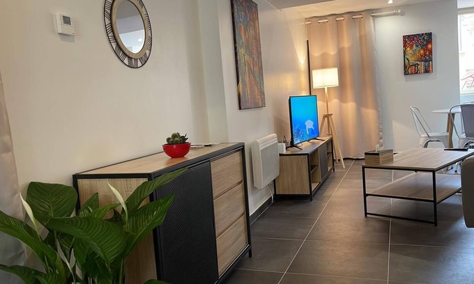 Montbard Apartamento | Apartment historic center MONTBARD - 1 bedroom "Chez Delphine et Guillaume" France