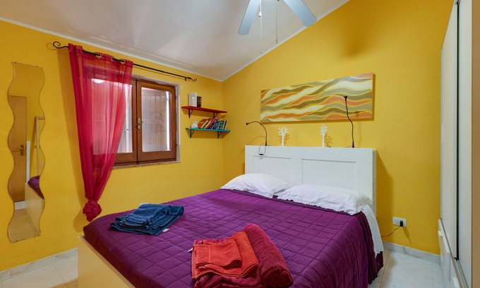 Bosa Apartamento | Apartamento 'Home Holidays Pintadera 1' con jardín y Wi-Fi
