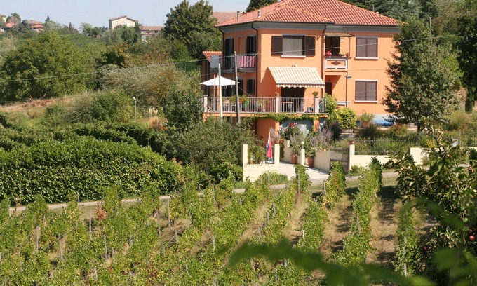 Francia-Casella Apartamento | Apartamento "il Loggione" Trabocchi, con piscina