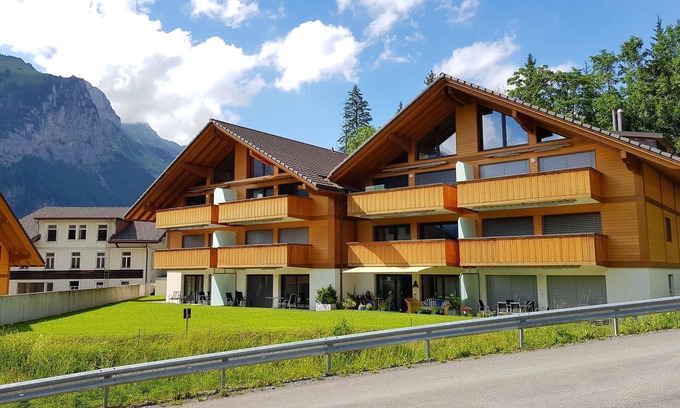 Blausee Apartamento | Apartamento Ibex by Interhome