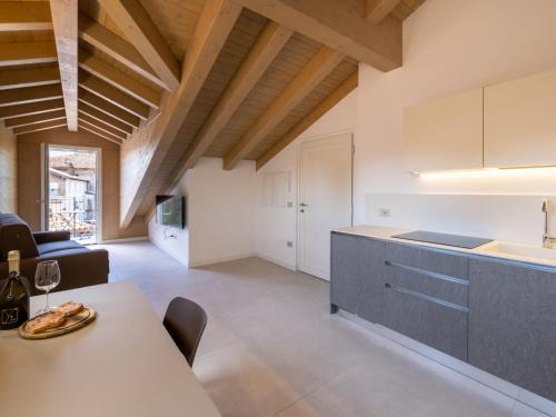 Cividale del Friuli Apartamento | Apartment Il Giardino Segreto-5 by Interhome