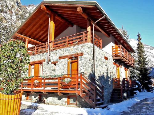 Antey-Saint-Andre Apartamento | Apartment in Antey-Saint-André near Ski Lift