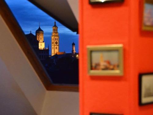 Innenstadt Apartamento | Apartment in Augsburg with Whirlpool Bathtub