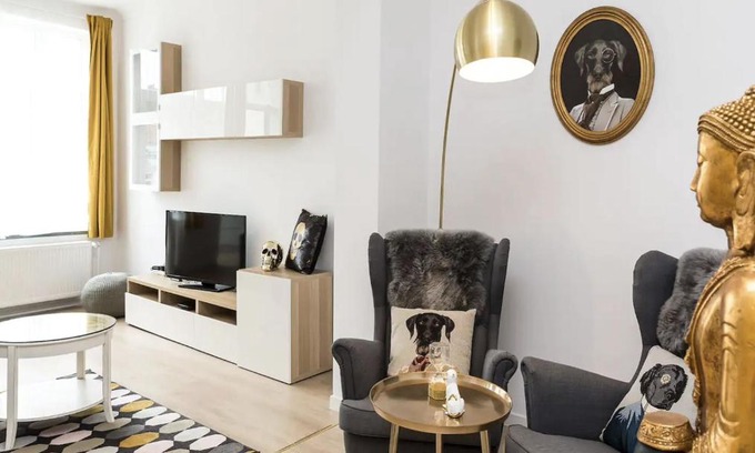 Upper Town Apartamento | Apartment in Brussels, Degroux by Homenhancement SA