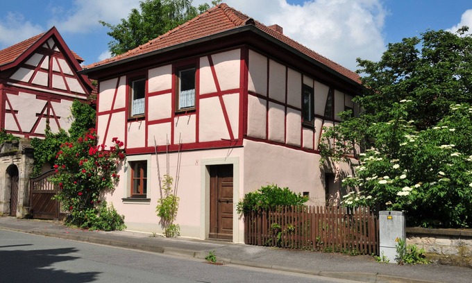 Knetzgau Apartamento | Apartamento en la galería en el hall