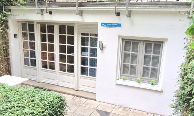 Dellbrueck Apartamento | Apartment in Dellbrück frisch renoviert, 300 Meter bis zur Strassenbahn, ruhige Lage