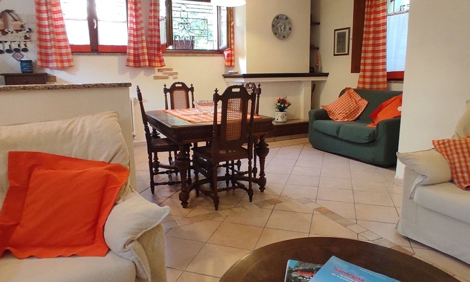 Dorgali Apartamento | APARTMENT IN DORGALI, COMFORT AND RELAX GARDEN