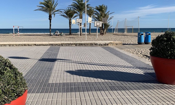 Playa de San Juan Apartamento | Apartamento en Playa de San Juan 1 línea