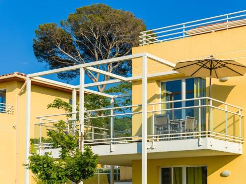 Le Brusc Apartamento | Apartment in Le Brusc near Sandy Beach