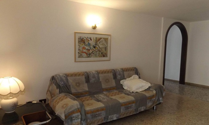 Garda Apartamento | Apartamento en Garda con Vista al Lago