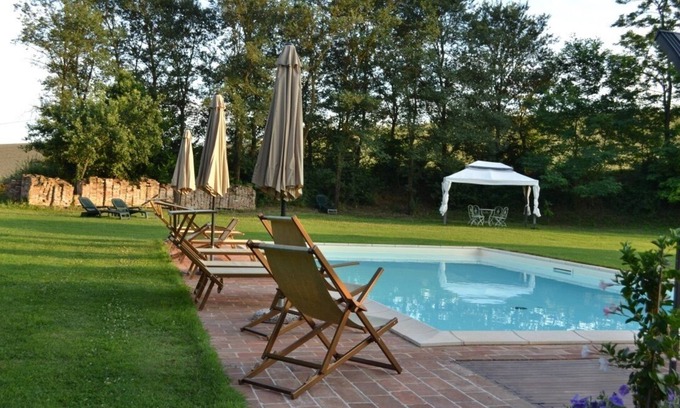 Monteroni d'Arbia Otro | Apartment in farmhouse with swimming pool, a stone's throw from the village.