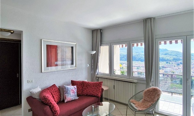 Luino Apartamento | Apartamento en Italia con Vista al Lago