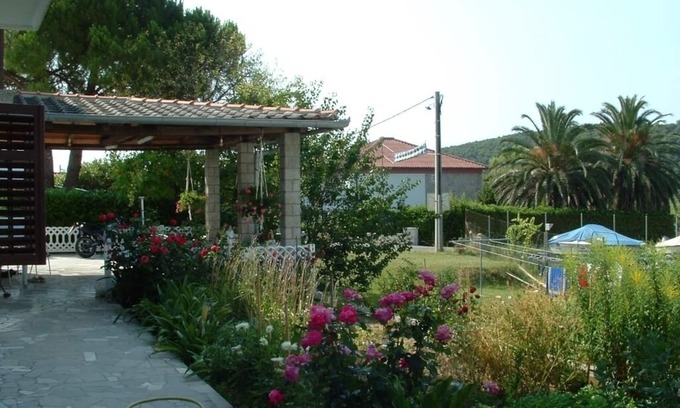 Suha Punta Apartamento | Apartamento en Kampor con Balcón, Acondicionador, WIFI, Lavadora (895-4)