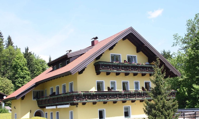 Krispl Apartamento | Apartamento en Krispl con piscina exterior