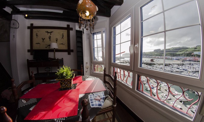 Bermeo Casa | Apartamento en Puerto Deportivo