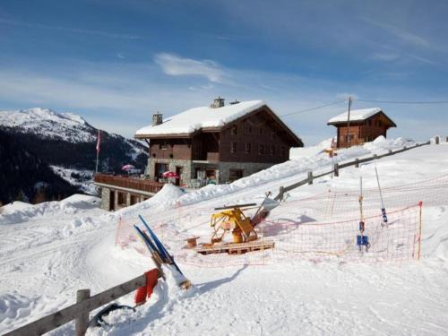 Saint-Pierre-de-Clages Casa | Apartment in Nendaz on ski slopes