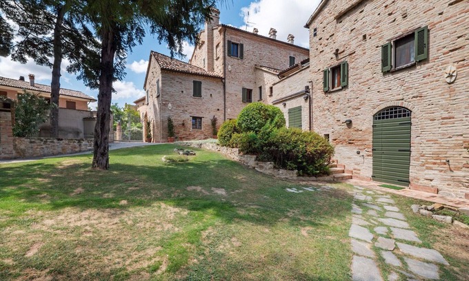 Mombaroccio Apartamento | Apartamento en Villa Noble cerca del Parque