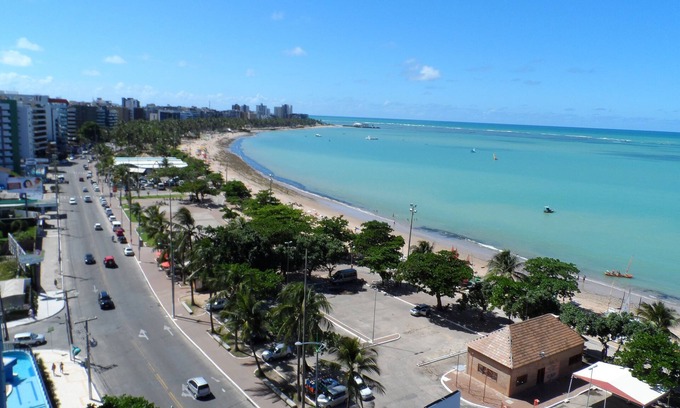 Pajucara Apartamento | Apartamento en la playa de Pajuçara a 30 metros de la playa