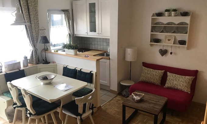 Seefeld in Tirol Apartamento | Apartamento en el centro de Seefeld para hasta 6 personas