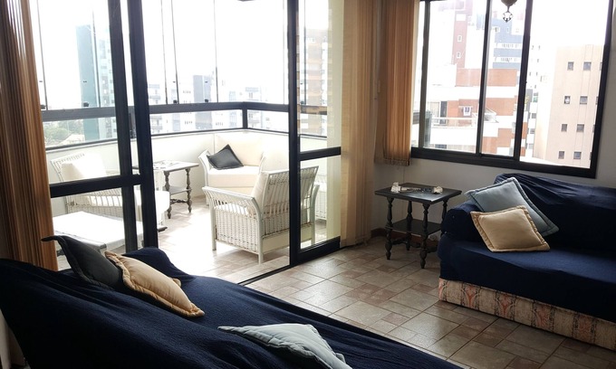 Torres Apartamento | Apartment in the 4 squares