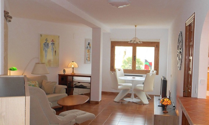 Calpe City Center Apartamento | Apartamento en centro de Calpe, con posibilidad de alquilar garaje subterráneo.
