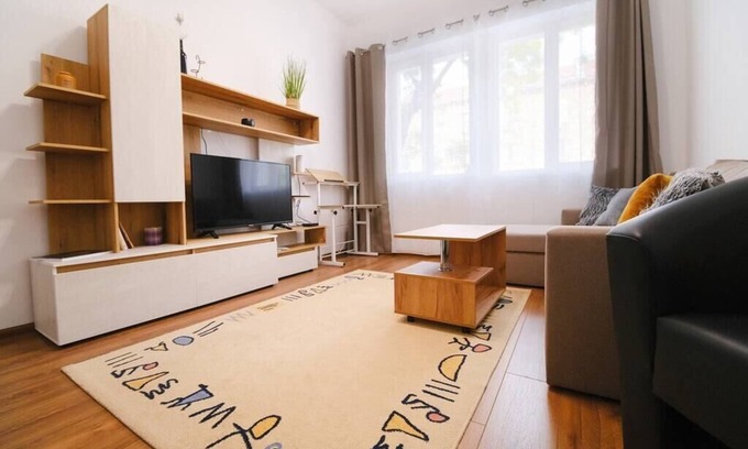Plovdiv Center Apartamento | Apartment in the city center