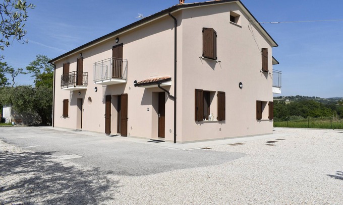Colli al Metauro Apartamento | Apartment in the Countryside, in quiet area with outdoor garden