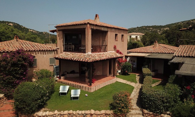 Baja Sardinia Apartamento | Apartamento en el corazón de la Costa Esmeralda, en una zona céntrica, en Strandnähe (500 m)
