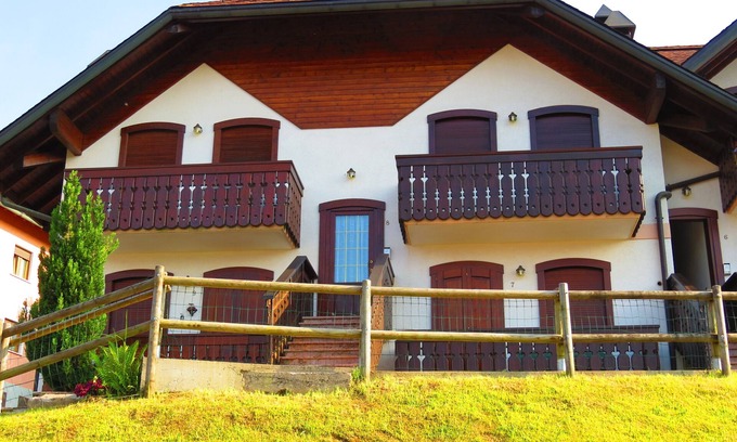Cesuna di Roana Apartamento | APARTAMENTO EN LAS MONTAÑAS "larici"