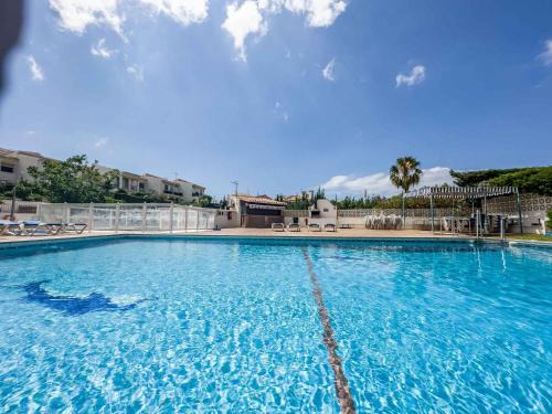 Mijas Apartamento | Apartment in Vacation Resort in La Cala de Mjias