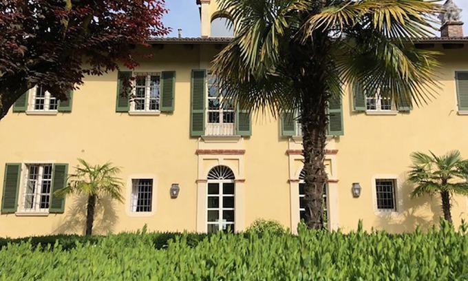 Bussolino Casa | Apartamento en Villa del 700 en Turín con terraza y jardín