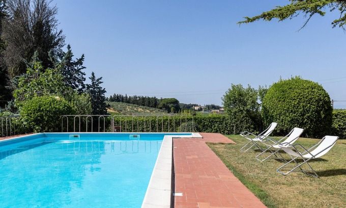 Magliano Casa | Apartamento 'Vernaccia Country House - Agriturismo' con piscina, jardín y Wi-Fi