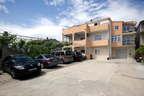 Kastel Sucurac Apartamento | Apartment Ivan