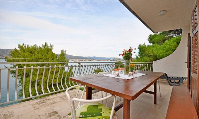 Okrug Donji Apartamento | Apartamento Jakov (40231-A1) - Okrug Donji (Ciovo)