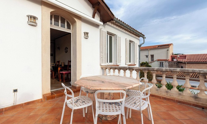 Bonneveine Apartamento | Apartamento 'L'Esperance' con vistas a la montaña, Wi-Fi y aire acondicionado