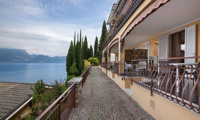 Torri del Benaco Apartamento | Apartment La Casa Di Arianna