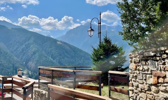 Villa Dalegno Apartamento | Apartment La Ruota – Skibus and Terrace