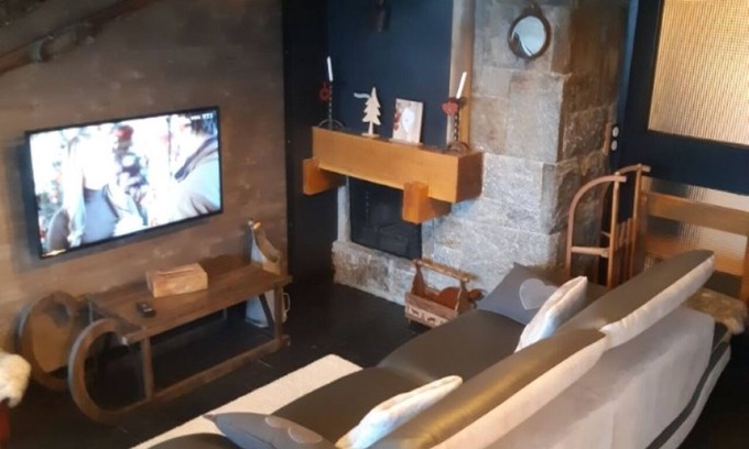 Pla d'Adet Apartamento | Apartment 'Le Petit Coin De Montagne' with Mountain View, Private Terrace and Wi-Fi