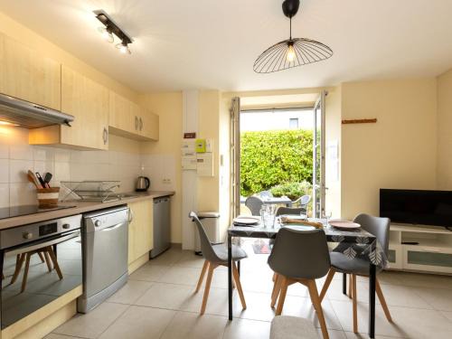 La Madeleine-Bellevue Apartamento | Apartment Le Tréherais by Interhome