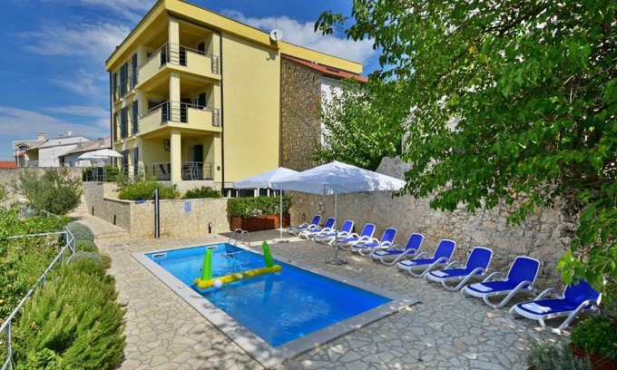 Novi Vinodolski Apartamento | Apartment Leko-3 by Interhome