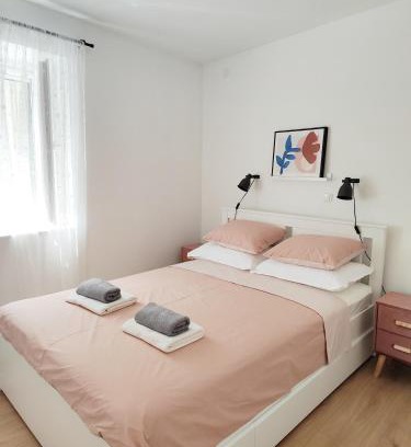 Slatine Apartamento | Apartment LIPA